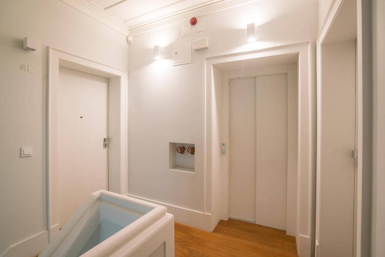 Luxury In Heart Of Baixa-chiado Apartment *
