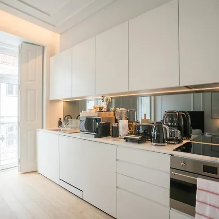 Luxury Condo In Heart Of Baixa-Chiado Lisbon Exterior photo
